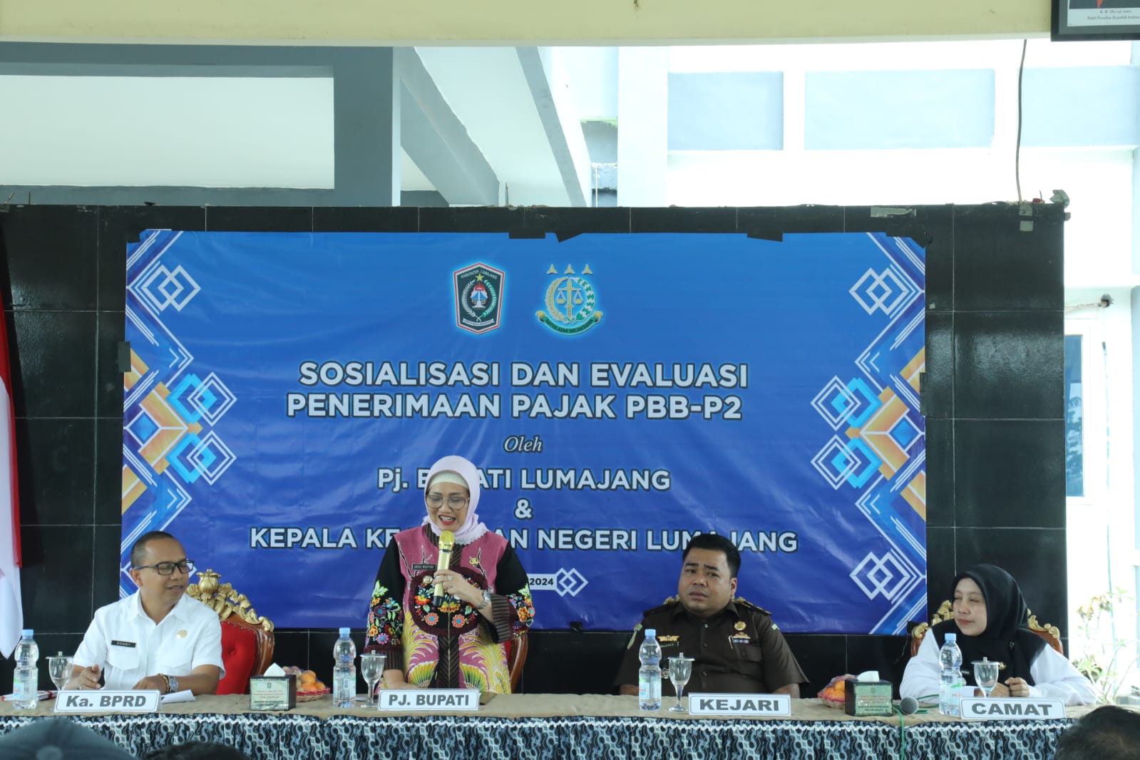 Sosialisasi dan Evaluasi Penerimaan PBB-P2 Se- Wilayah UPT Yosowilangun Bersama ibu Pj Bupati dan Kepala Kejaksaan di Kecamatan Rowokangkung